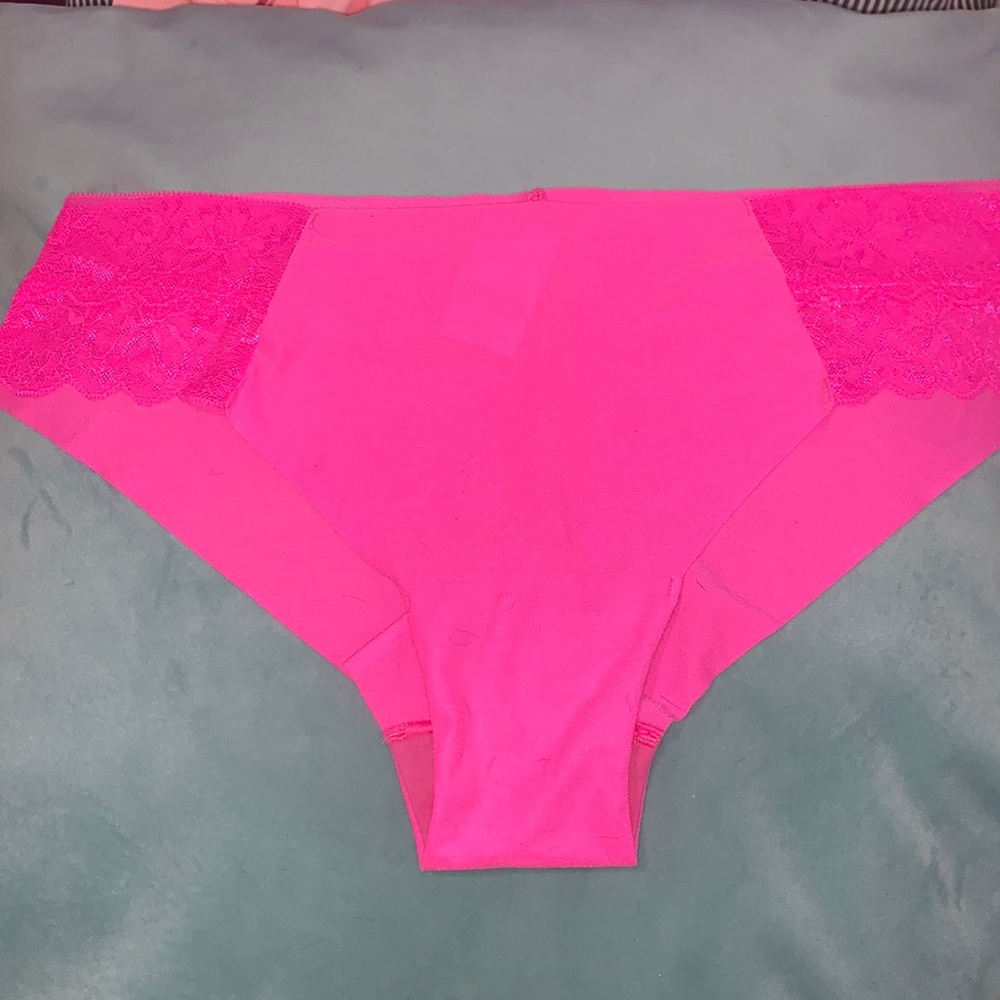 2/$14 PINK Seamless Cheeky Hiphugger Pink Large NWT